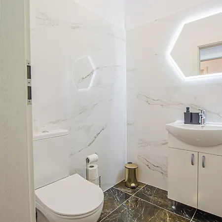 Mohost Spac - Stylish 2-bedroom Apartmán